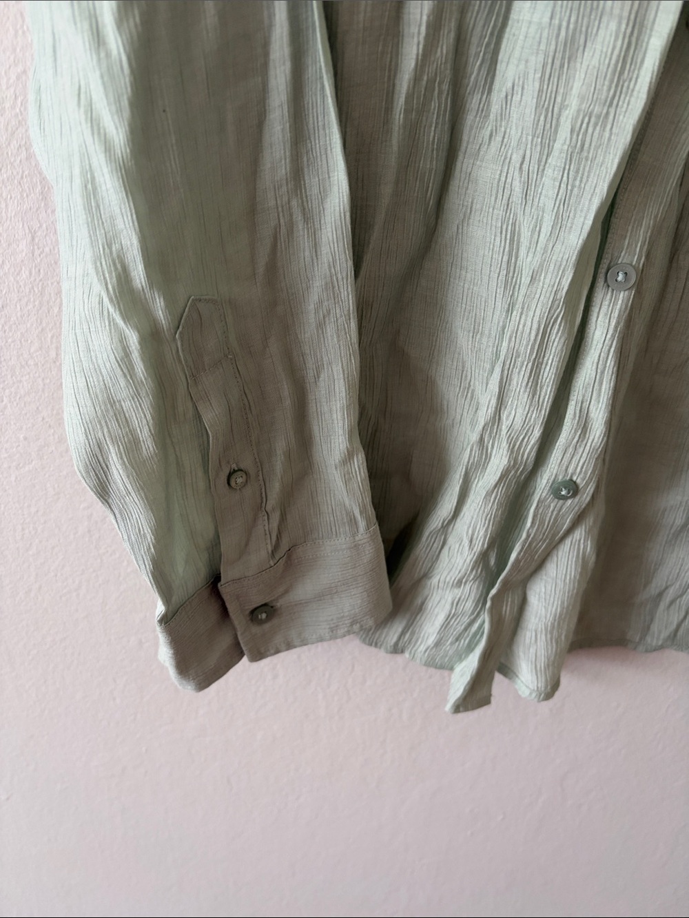 Alfani Men's Sage Green Lightweight Button-Up Shirt - Picture 4 of 5